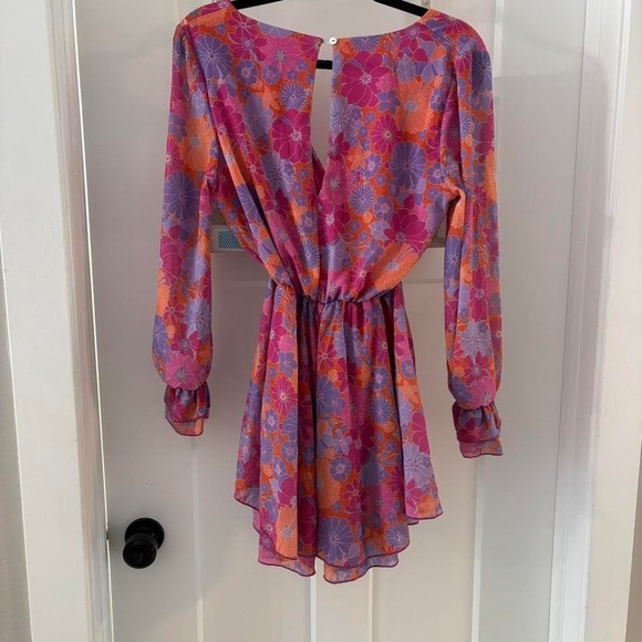 Peach Love floral colorful romper. Size Women's small Boho Girly Barbie flowy - Picture 5 of 5